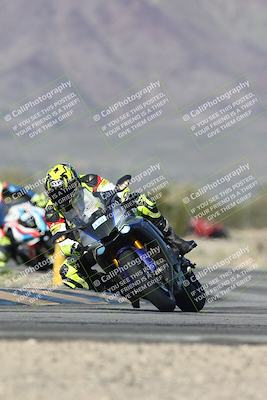 media/Jan-15-2026-Racers Edge (Thu) [[dfebeb70ab]]/2-A Group/Session 5 (Turn 5)/